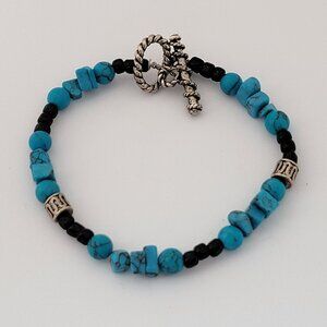 Turquoise Chip Beeded Bracelet 7.5"